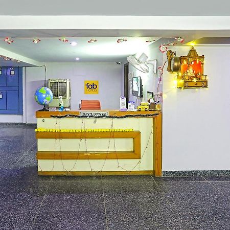 Fabhotel White House Bnb - Nr Yashobhoomi Convention Centre Delhi  Exterior foto