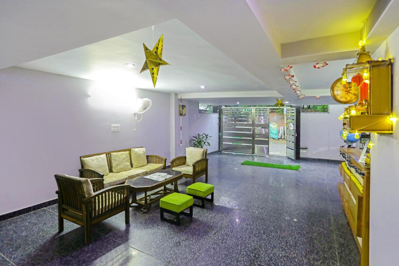 Fabhotel White House Bnb - Nr Yashobhoomi Convention Centre Delhi  Exterior foto
