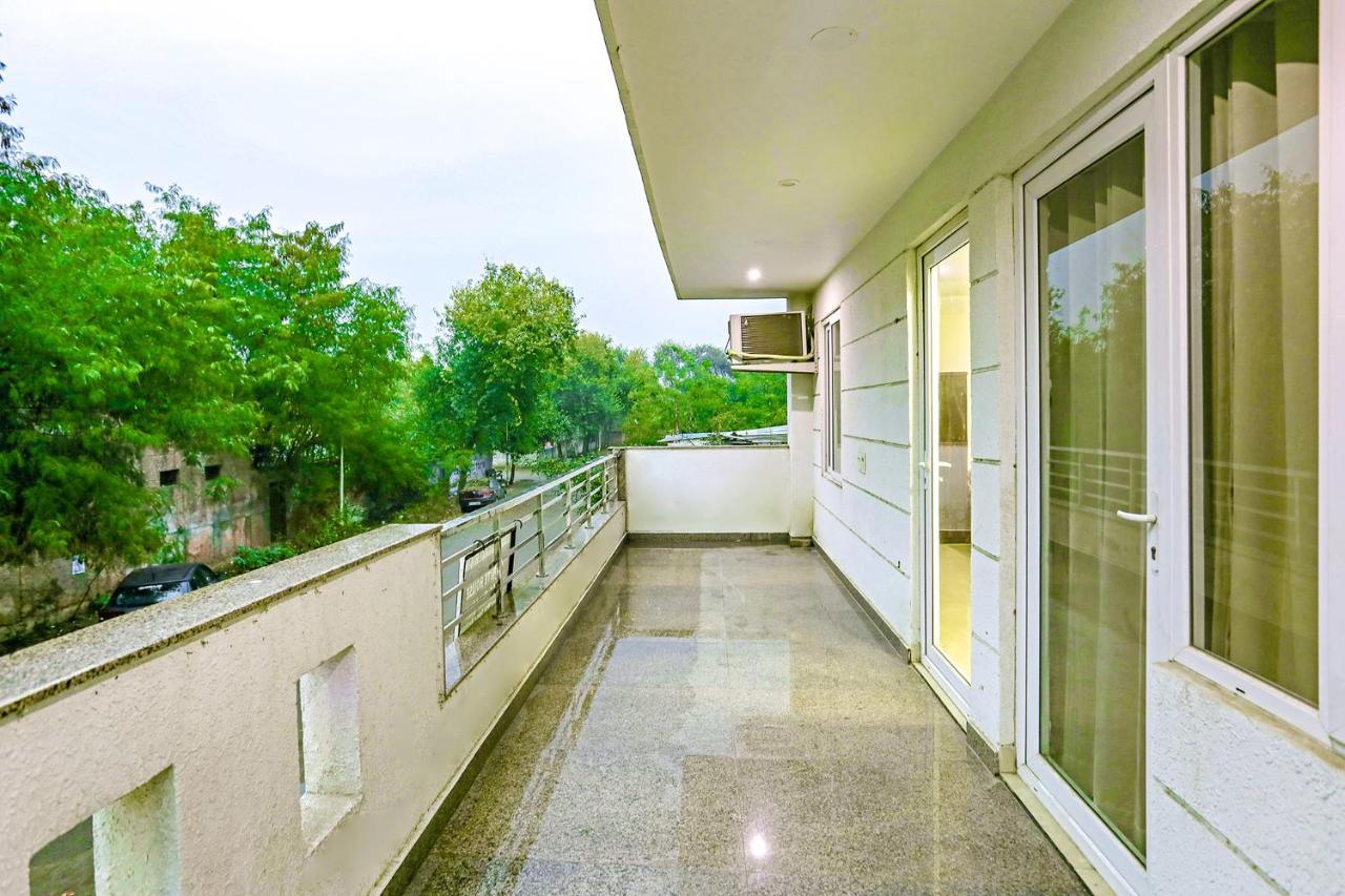 Fabhotel White House Bnb - Nr Yashobhoomi Convention Centre Delhi  Exterior foto