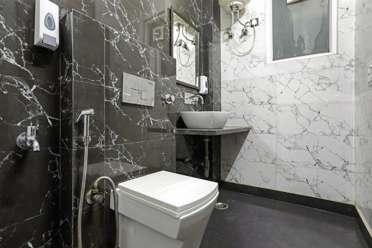 Fabhotel White House Bnb - Nr Yashobhoomi Convention Centre Delhi  Exterior foto